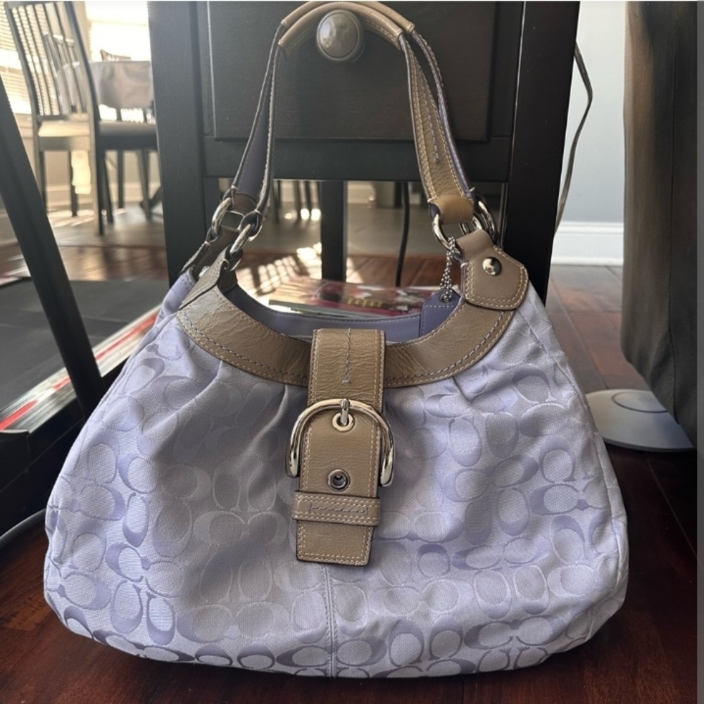 Coach Lavender and Tan Shoulder Bag!